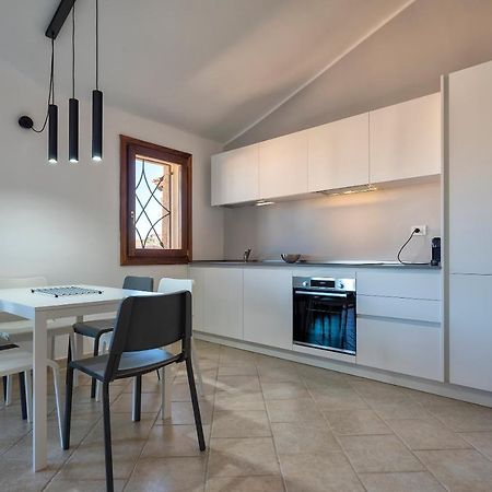Apartamento House Of Lens Golfo Aranci Exterior foto